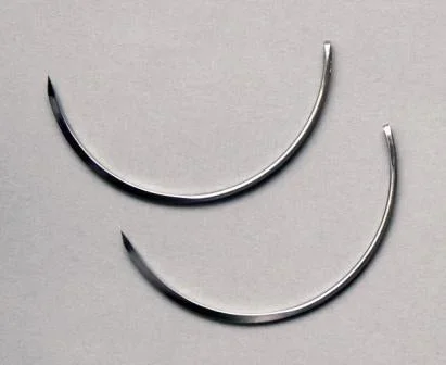 Aspen Surgical Products Richard-Allan Suture Needle 1/2 Circle Reverse Cutting Needle Martin UterineType Size 5 Needle – 216405