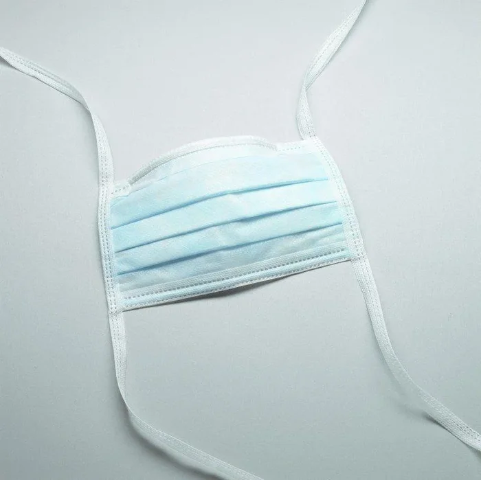 Cardinal AT71035 ASTM Level 1 Duckbill Surgical Masks with Tie Closure – 50 Masks Per Box