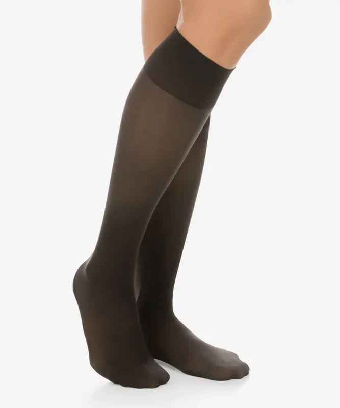 Compression Stockings For Varicose Veins – 81 Style