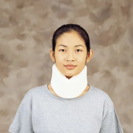 Deroyal Cervical Collar Low Contoured / Medium Density Adult Large One-Piece 3 Inch Height 18 Inch Length – 1057-04