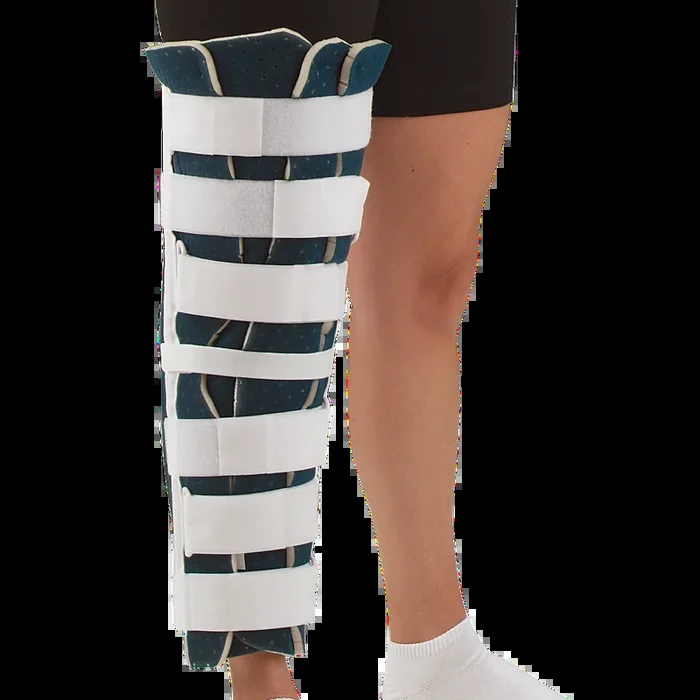 DeRoyal Foam Tri-Panel Knee Immobilizer