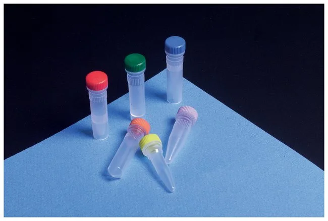 Fisherbrand™ Sterile Microcentrifuge Tubes with Screw Caps, 2ml, 500/case