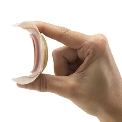 Hollister Ostomy Barrier New Image CeraPlus Pre-Cut, Extended Wear Adhesive Tape Borders 57 mm Flange Red Code System 1-1/8″ Opening, 5 EA/BX - Image 2