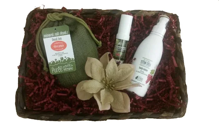 Ilike Organic Skin Care Firm Body Deluxe Gift Set