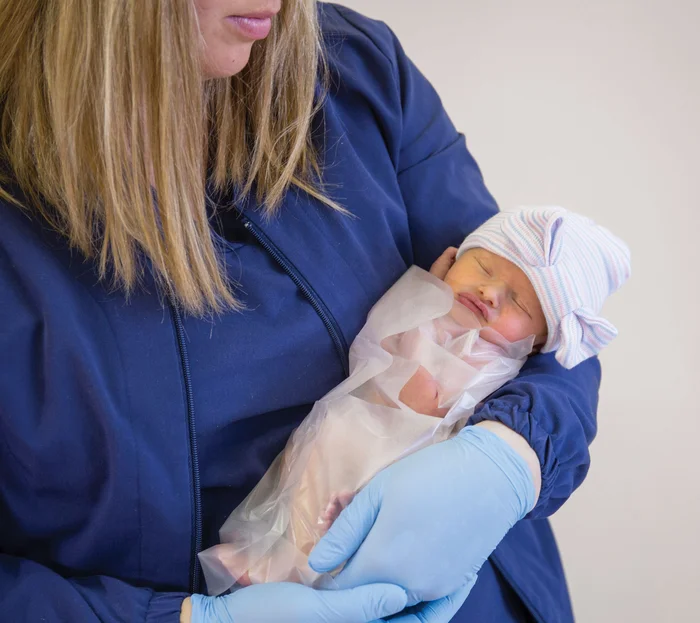 Low Birth Weight Transport Blanket