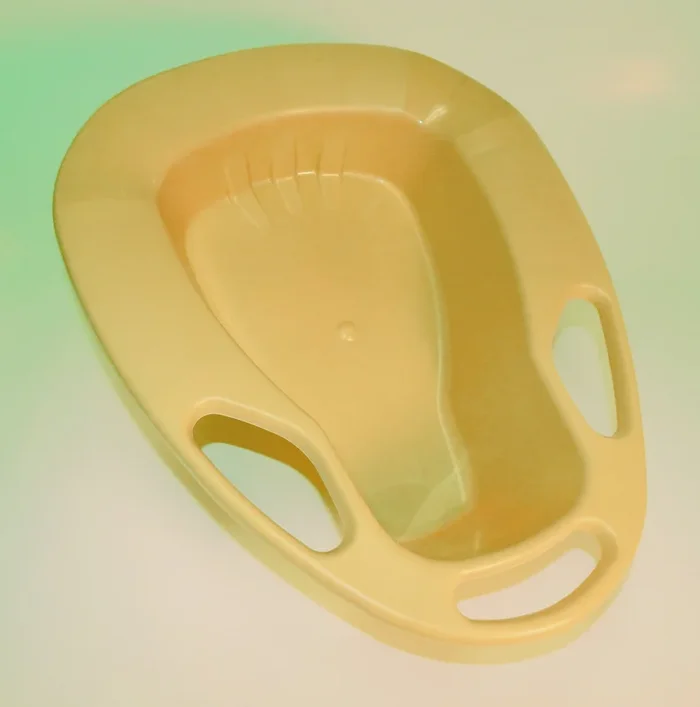 Medegen Medical Products Stackable Bedpan Gold 2 Quart