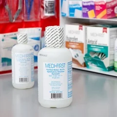 Medique Products Eyewash Solution Medi-First Buffered Isotonic Solution 16 oz. Squeeze Bottle, 1/EA - Image 2