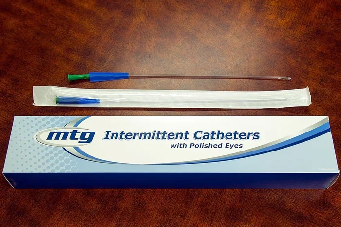 MTG Straight Tip Male Intermittent Catheter, 12 Fr, 16″ Vinyl Catheter with Handling Sleeve