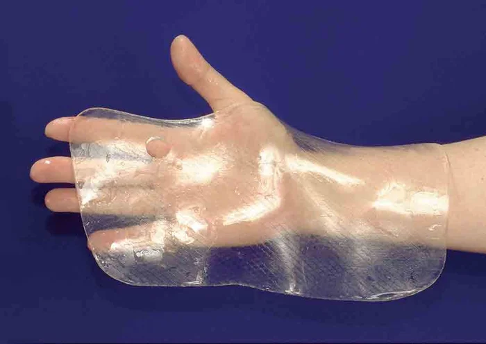 Multiform Clear Elastic Multiform Clear Elastic Perf. 24″W x 36″L x 1/8″ thick, cs/2sh – 4077