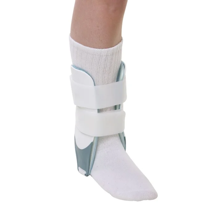 Össur AirForm Universal Inflatable Stirrup Ankle Brace Universal Inflatable Stirrup Ankle Brace, Adult – 66060