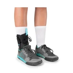 Ossur Ankle Support Form Fit® Medium Speed Lace / Figure-8 Strap Left or Right Foot - Image 2