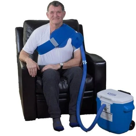 Polar Active Ice 3.0 Shoulder Cold Therapy System With 15 Quart Cooler