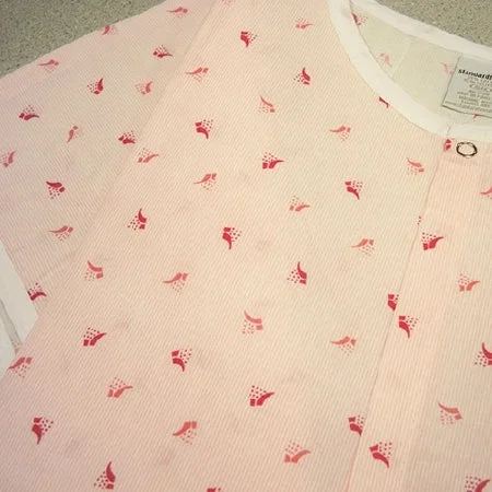 Standard Textile Exam Jacket Print One Size Fits Most Front Opening Snap Closure Female – 74F69081