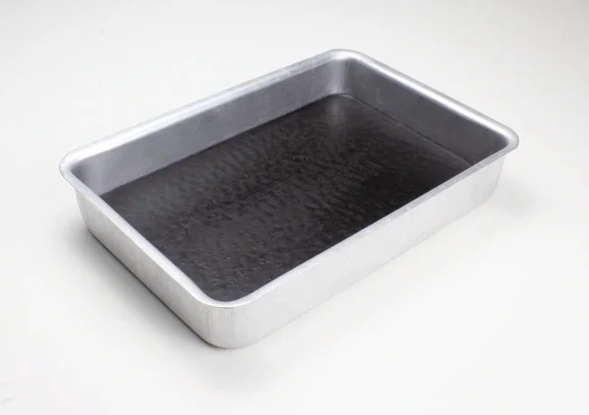 United Scientific™ Aluminum Dissecting Pan with Black Wax